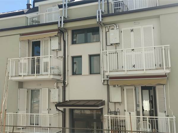 APPARTAMENTO COME NUOVO MQ 115 GARAGE MQ 17