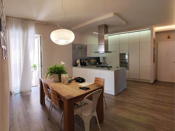 BELLISSIMO APPARTAMENTO