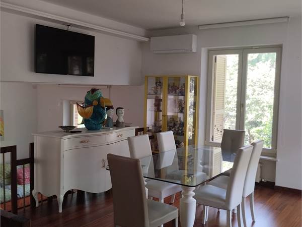 villa bifamiliare 