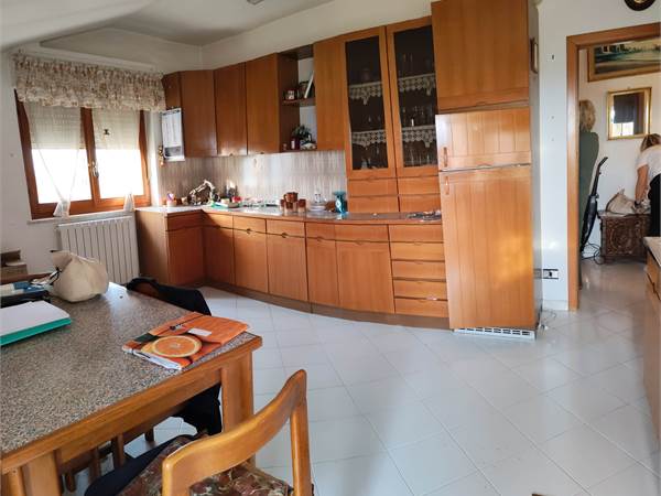 MANSARDA ABITABILE MQ 75 CON GARAGE MQ 20